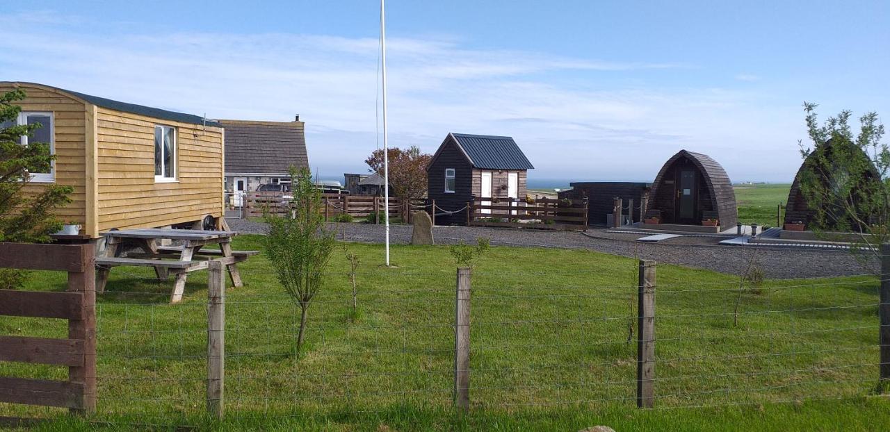 Hillside Camping Pods Wick  Eksteriør billede